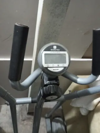 Elíptica Domyos está nueva muy poco uso
