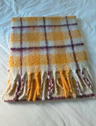 Bufanda cuadros oversize Mango