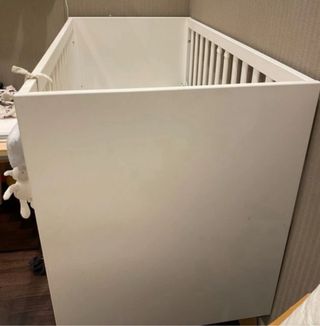 Pack bebé: cuna + colchón + barandilla + silla coc