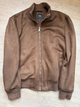 Chaqueta Zara efecto ante marrón