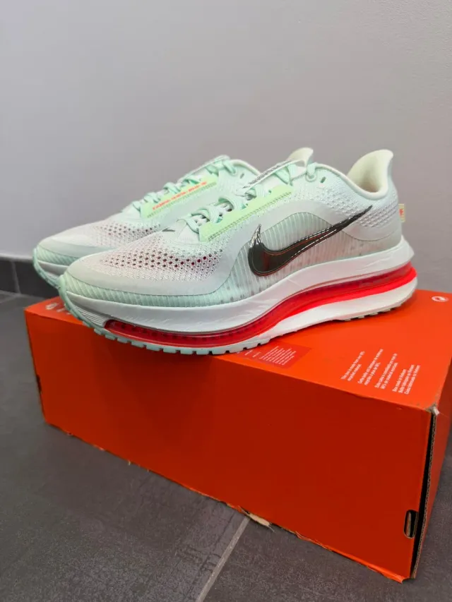 Nike Pegasus Premium Scarpe da Ginnastica