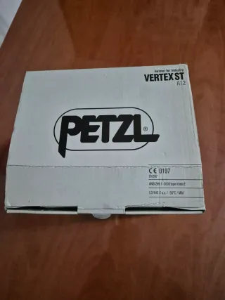 Casco Petzl Vertex ST A12