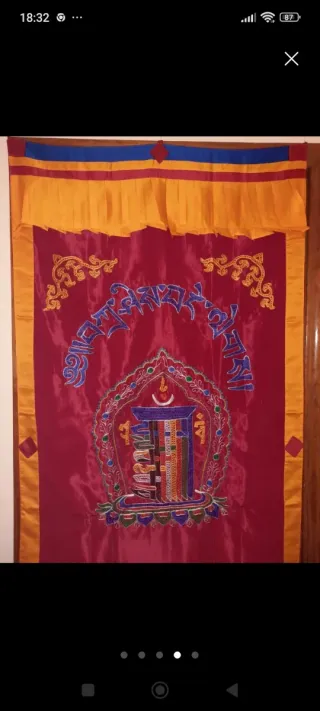 Cortina Tibetana Bordada