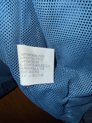 Cortavientos BTS niño azul