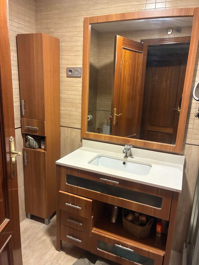 Muebles de baño madera