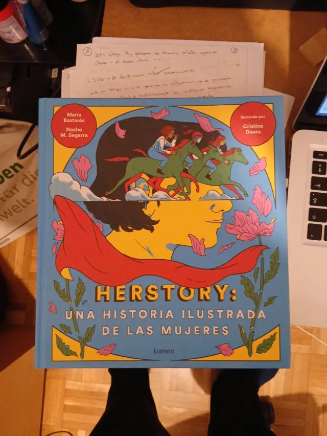 Herstory: Una historia ilustrada de las mujeres...