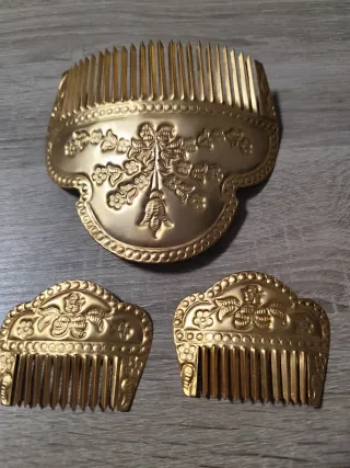 Juego 3 Peinetas Fallera Niña Doradas