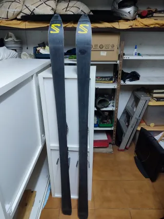 Esquís Salomon 158cm