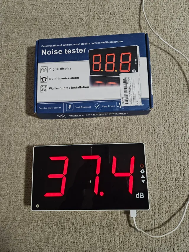 Misuratore di Decibel Digitale a Parete