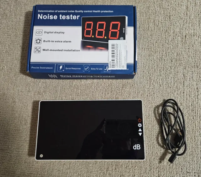 Misuratore di Decibel Digitale a Parete
