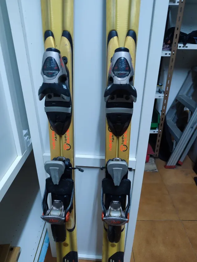Esquís Rossignol 167cm