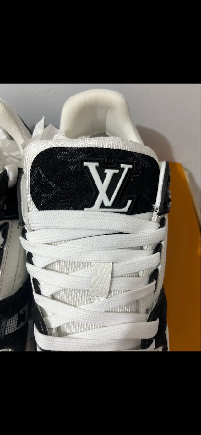 Sneakers Louis Vuitton Trainer Bianche e Nere