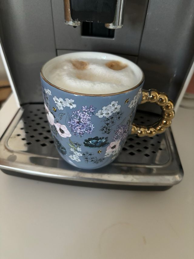 Cafetera Philips 3200 LatteGo Automática