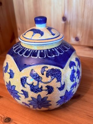 Jarrón Bombonera Cerámica Azul y Beige