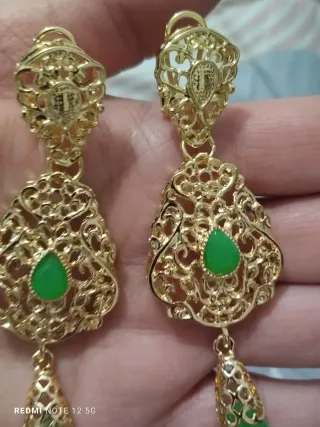 Pendientes Vintage Chapado Oro con Piedra Verde