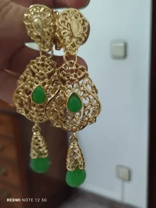 Pendientes Vintage Chapado Oro con Piedra Verde