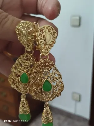 Pendientes Vintage Chapado Oro con Piedra Verde