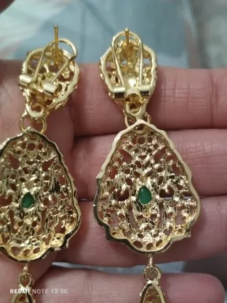 Pendientes Vintage Chapado Oro con Piedra Verde