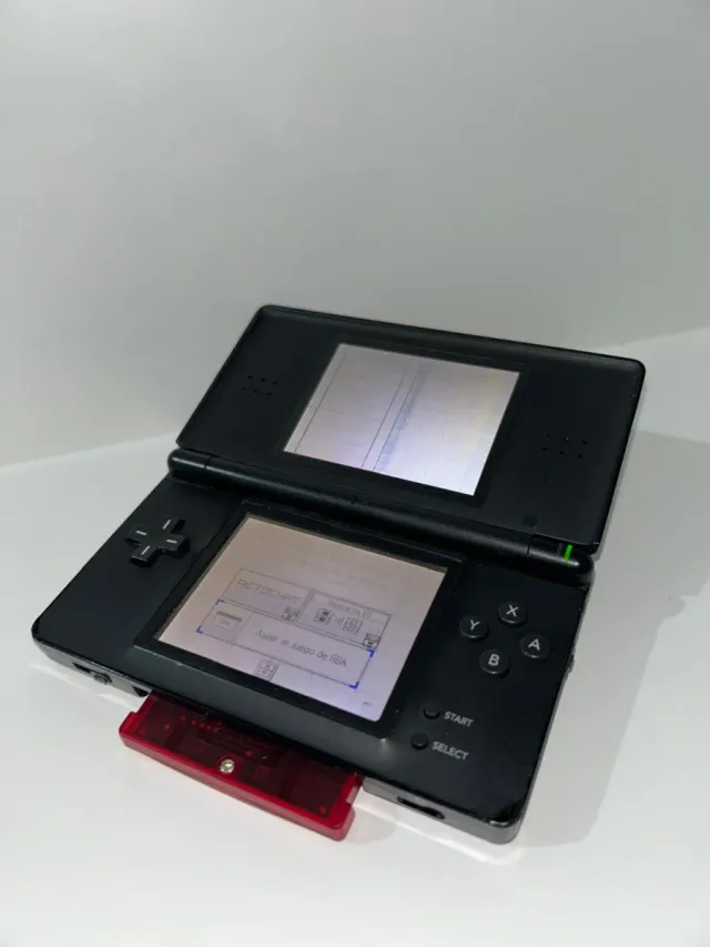 Nintendo DS Lite da riparare o per pezzi