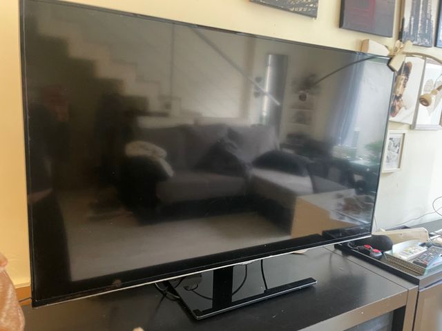 Samsung TV 23 pulgadas