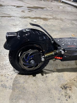 Patinete Eléctrico ( NECESITA FRENOS)