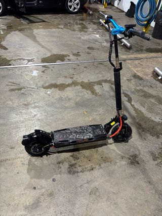 Patinete Eléctrico ( NECESITA FRENOS)