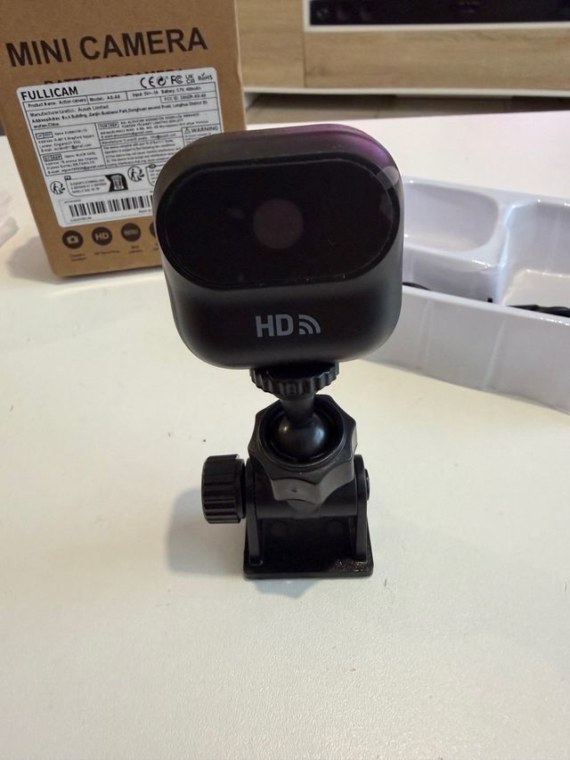 Mini Cámara HD con Soporte y Cable