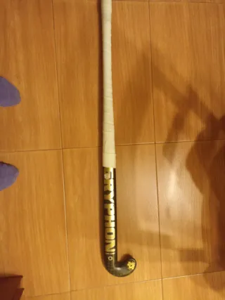 Palo Hockey Hierba 100% Carbono