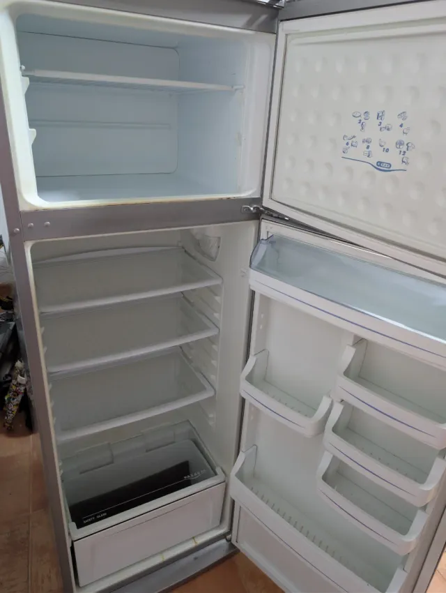 Frigorífico Bluesky