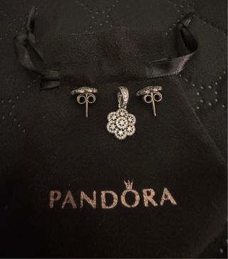 Pendientes y Colgante Pandora Flores Circonitas