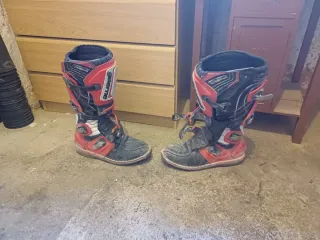 Gas Gas Supermotard   Es de enduro en papeles