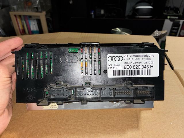 Panel Climatización Audi A4 B6 B7 2004