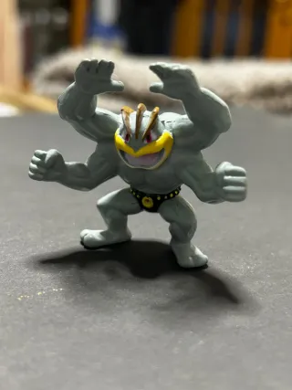 Machamp Tomy Nintendo Pokemon