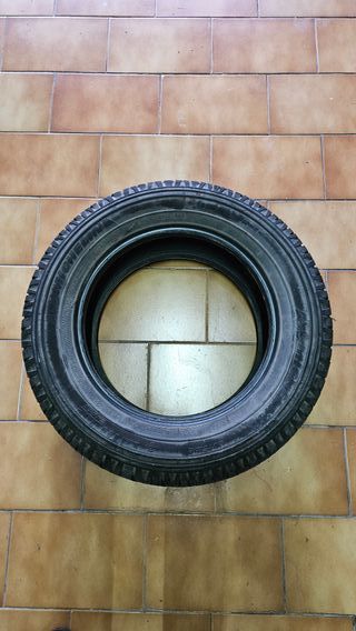 Neumático Michelin Latitude 215/65 R16