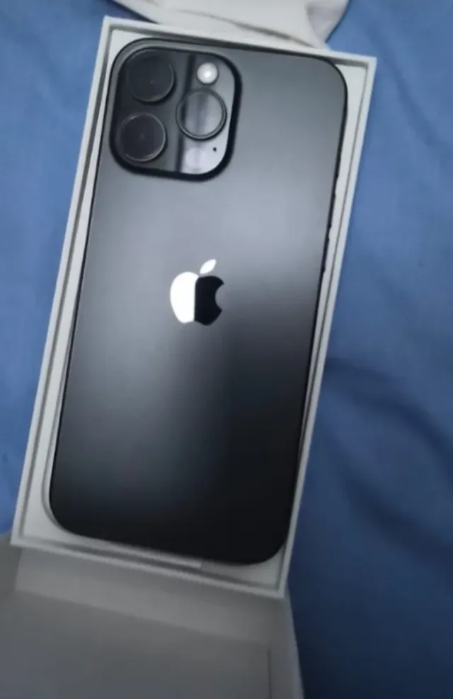 iPhone 16 Pro Max 256GB Negro