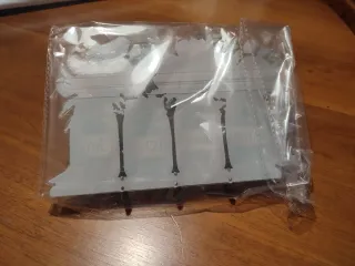 Appendino con ganci decorato