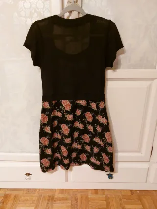 Vestido Kling floral negro y rosa