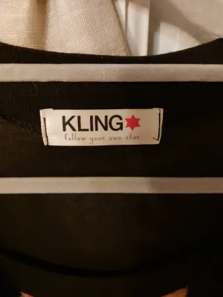 Vestido Kling floral negro y rosa