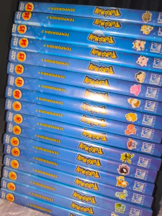Stagione 1 Pokémon DVD Spagnolo con MANUALI