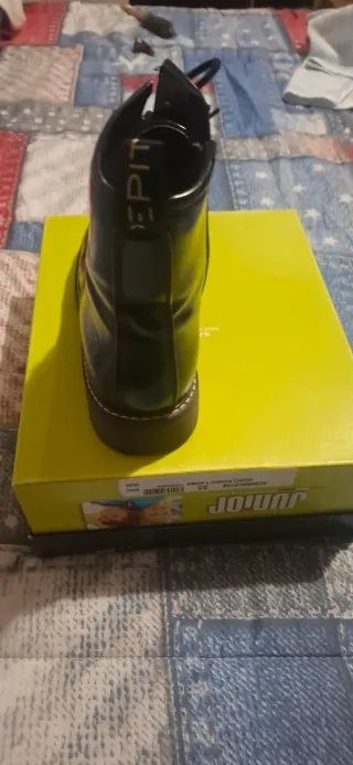 Stivali stile Dr. Martens neri come nuovi