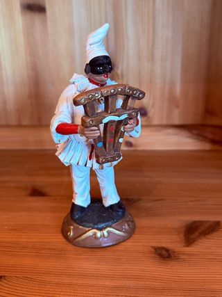 Figura Arlequín Italiano con Arpa