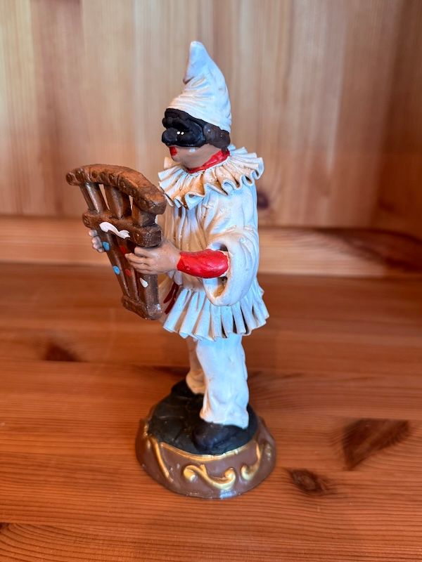 Figura Arlequín Italiano con Arpa