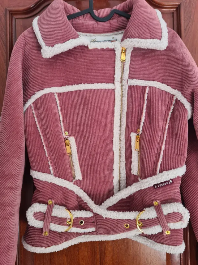 Abrigo Highly Preppy Rosa