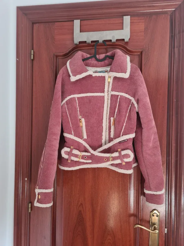 Abrigo Highly Preppy Rosa