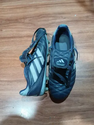 Botas de fútbol Adidas Talla 40