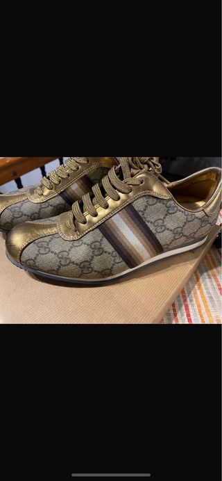 Zapatillas Gucci Beige y Doradas