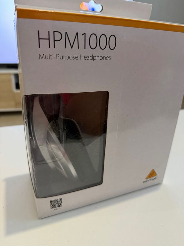 Auriculares Behringer HPM1000