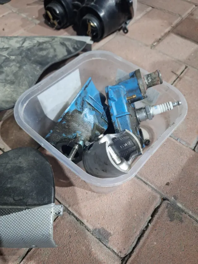 Ricambi Aprilia SR50