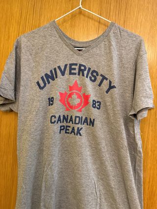 Camiseta University Canadian Peak