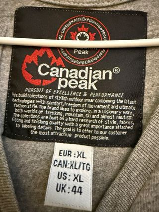 Camiseta University Canadian Peak